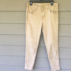 American Eagle Khaki Super Skinny Jeans!